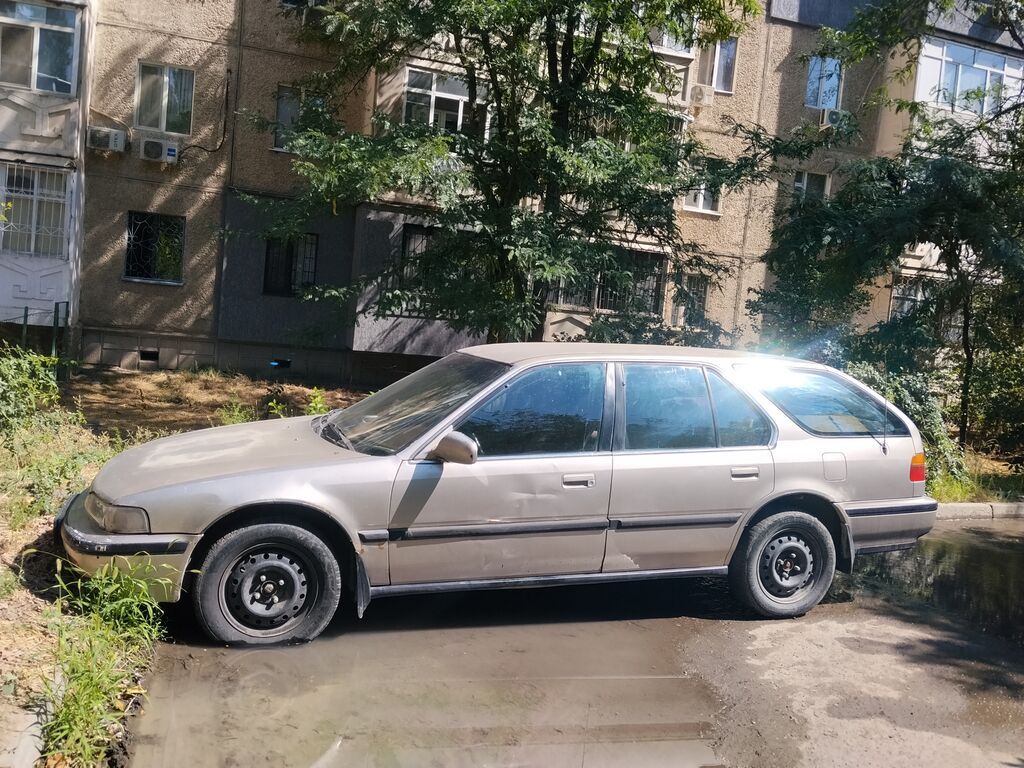 Honda Accord: 1991 г., Механика, Универсал: фото 3