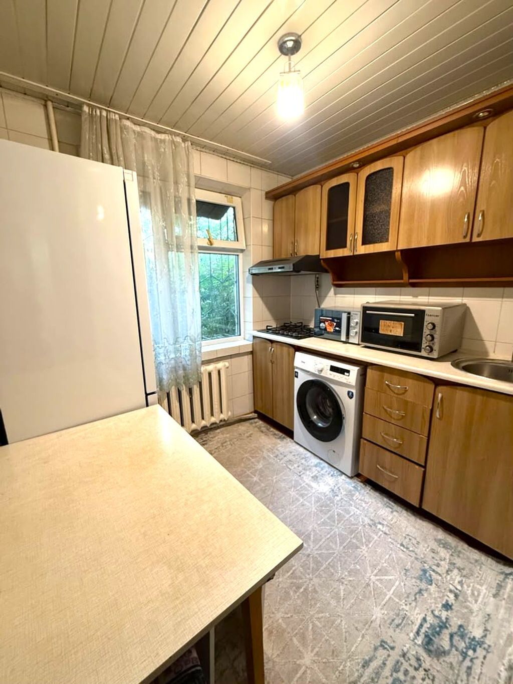 2 комнаты, 46 м², ул. Боконбаева / Гоголя 104 серия, 1 этаж, Старый ремонт: фото 5