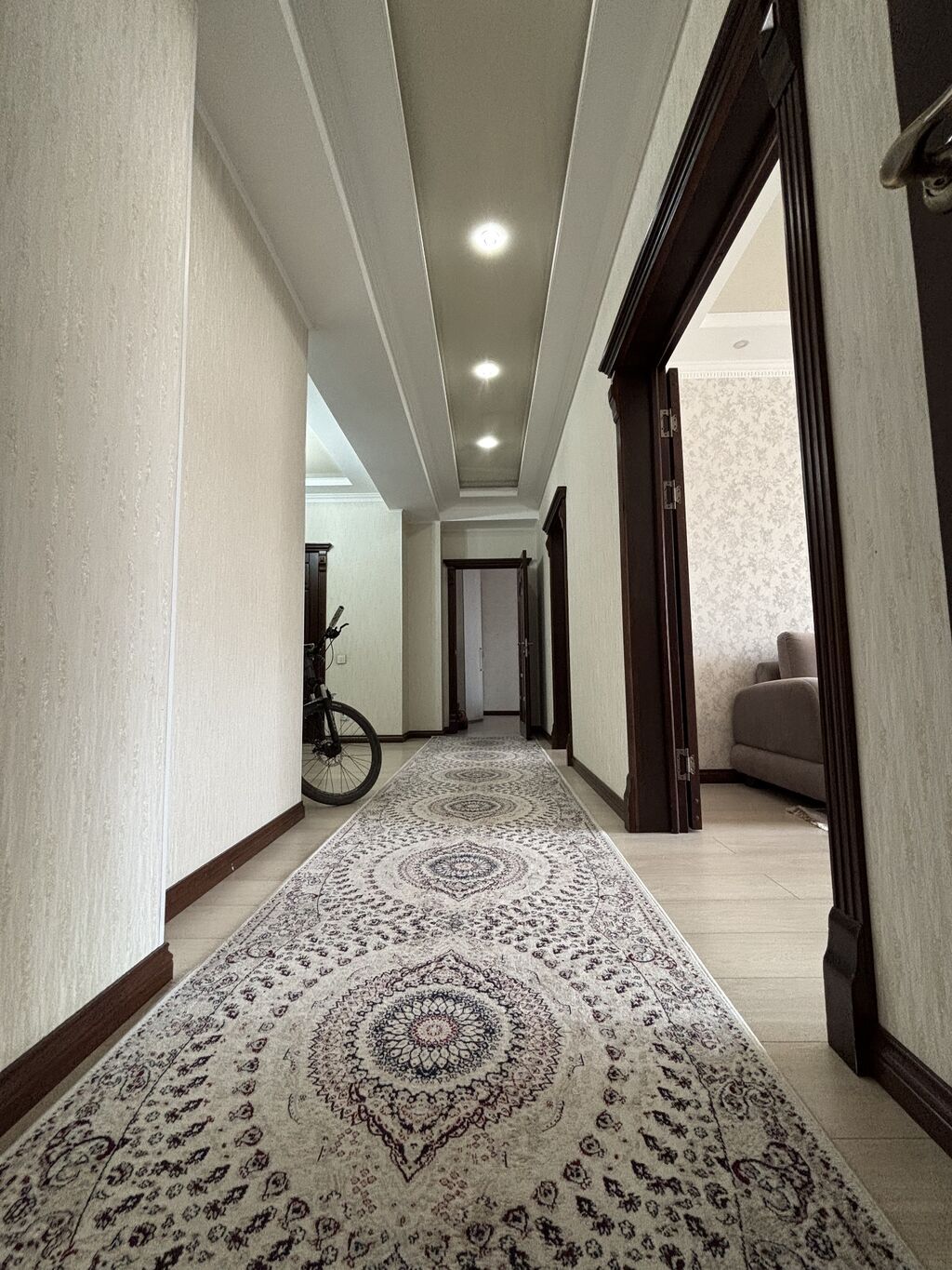 3 комнаты, 96 м², Филармония Элитка, 6 этаж, Евроремонт: фото 2