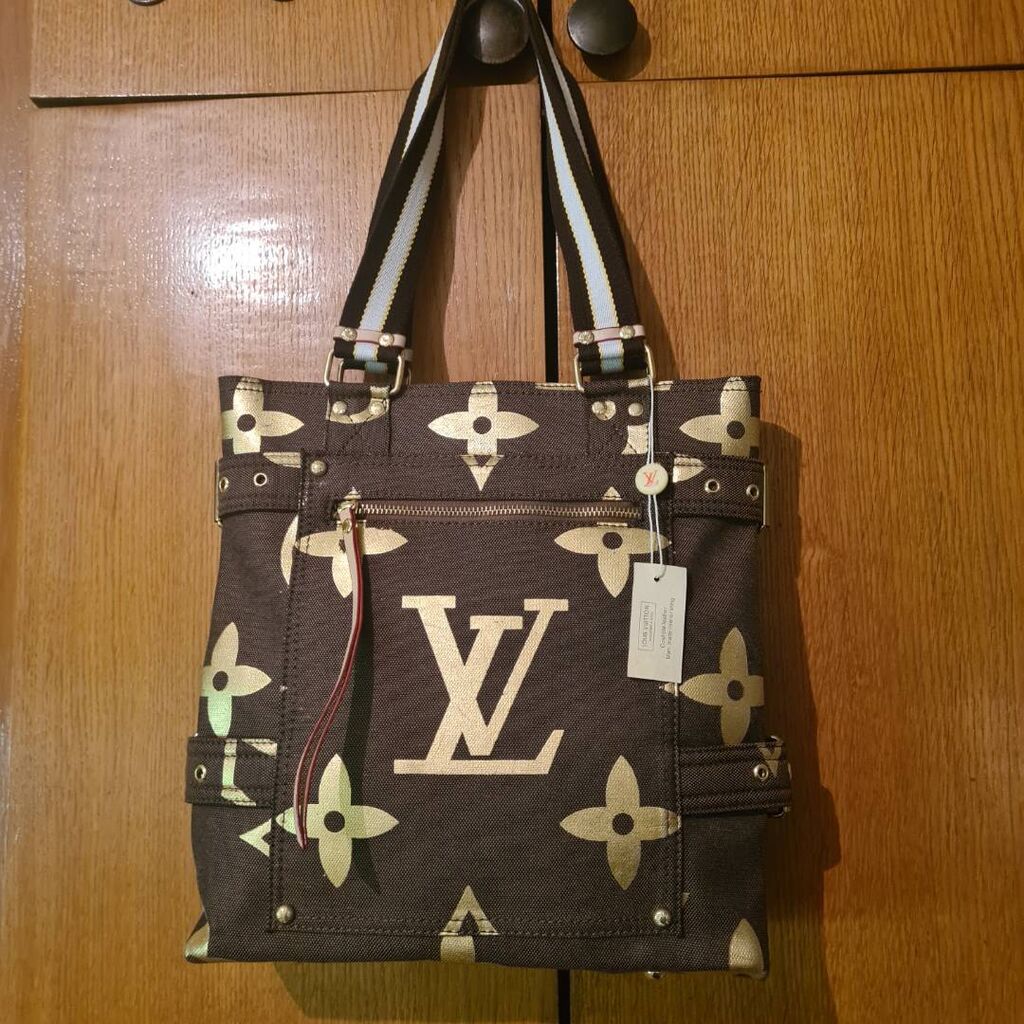 Prodaja torba HR  Louis Vuitton nova torba Kopija