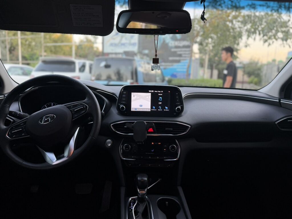Hyundai Santa Fe: 2018 г., 2 л, Автомат, Дизель, Кроссовер: фото 6