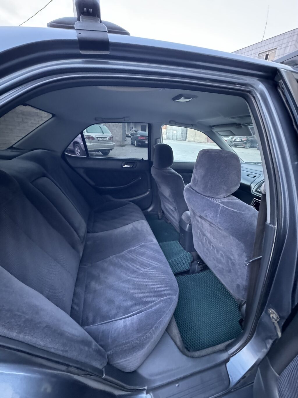 Honda Accord: 2001 г., 2 л, Автомат, Газ, Седан: фото 5