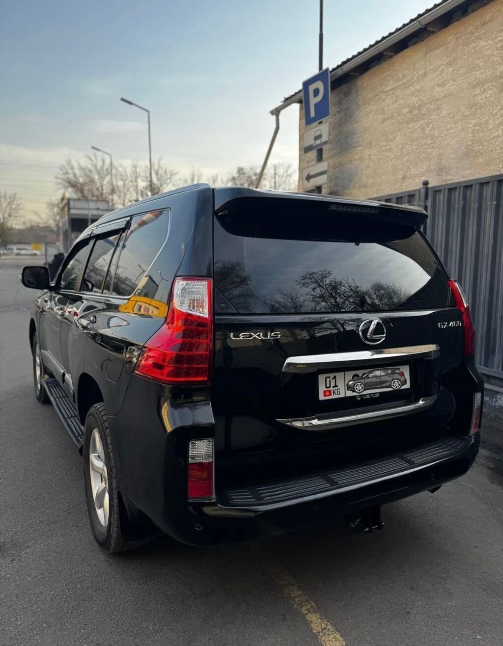 Lexus GX: 2011 г., 4.6 л, Автомат, Бензин, Внедорожник: фото 3