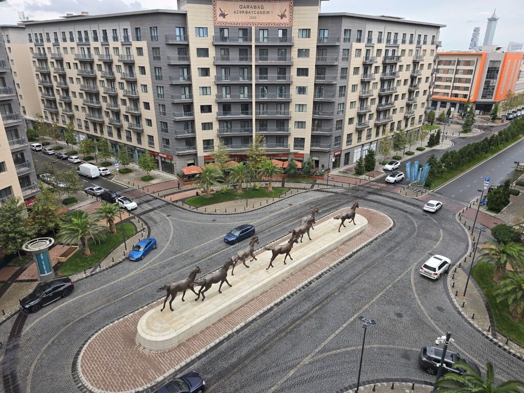 Ağ şəhər, 5 otaqlı, Yeni tikili, m. Xətai, 245 kv. m
