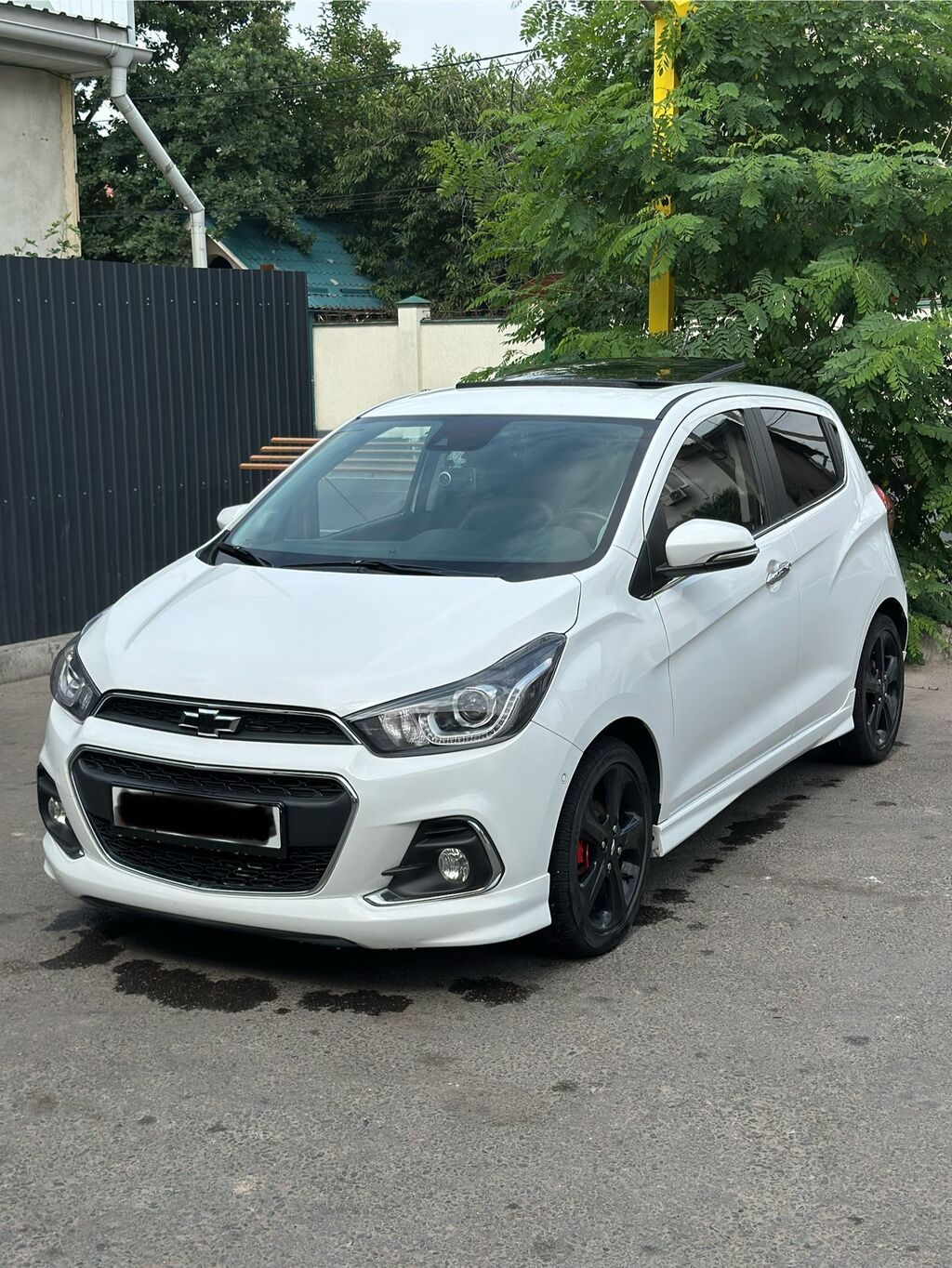 Chevrolet Spark: 2017 г., 1 л, Вариатор, Бензин, Хэтчбэк: фото 3