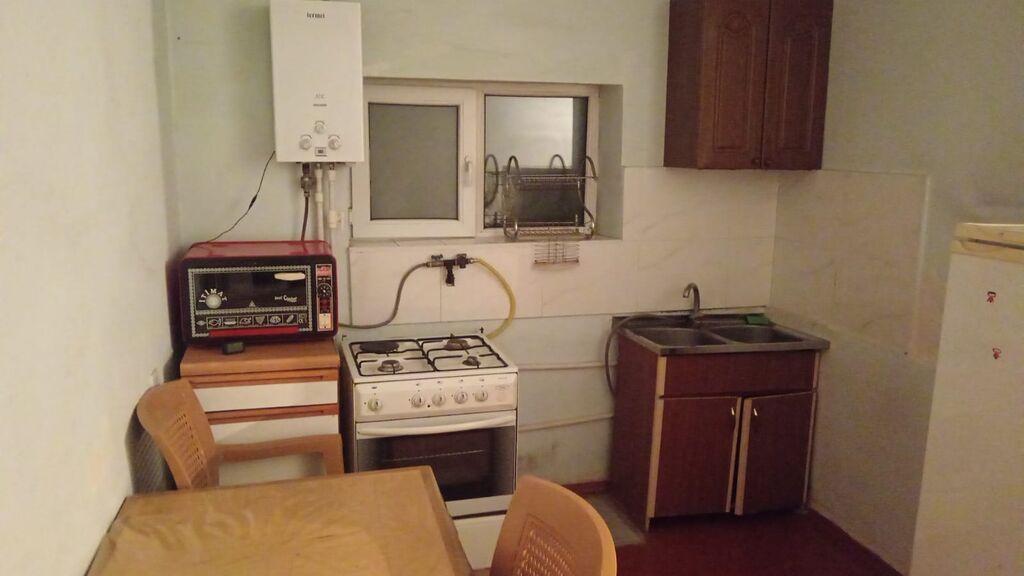 1 otaqlı, 42 kv. m