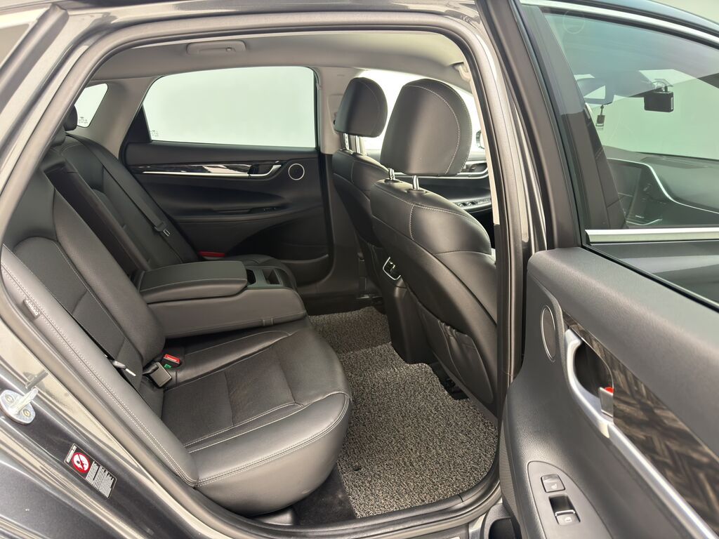 Hyundai Grandeur: 2019 г., 2.4 л, Автомат, Бензин, Седан: фото 8