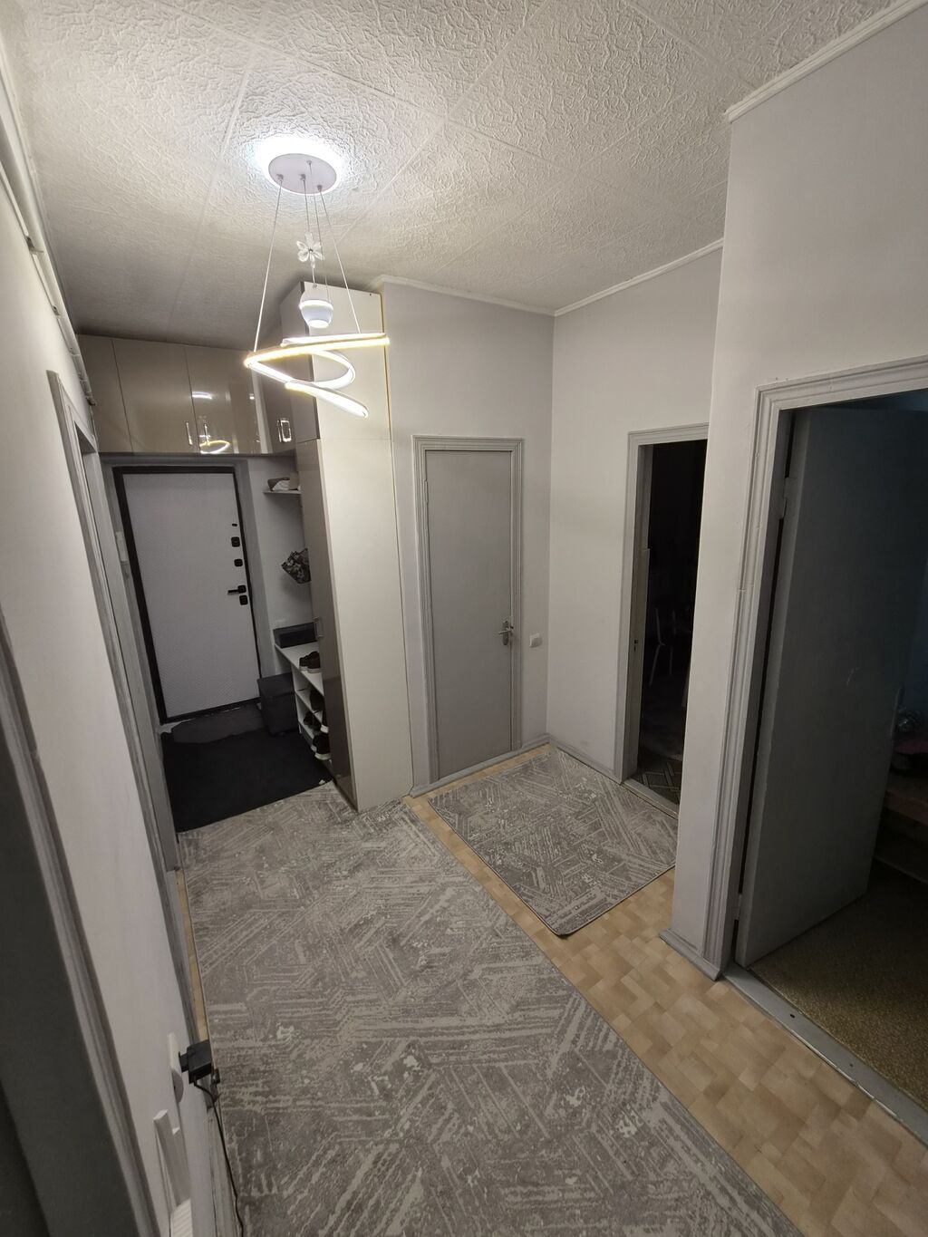 3 комнаты, 70 м², Кок-Жар мкр Индивидуалка, 5 этаж, Косметический ремонт: фото 2