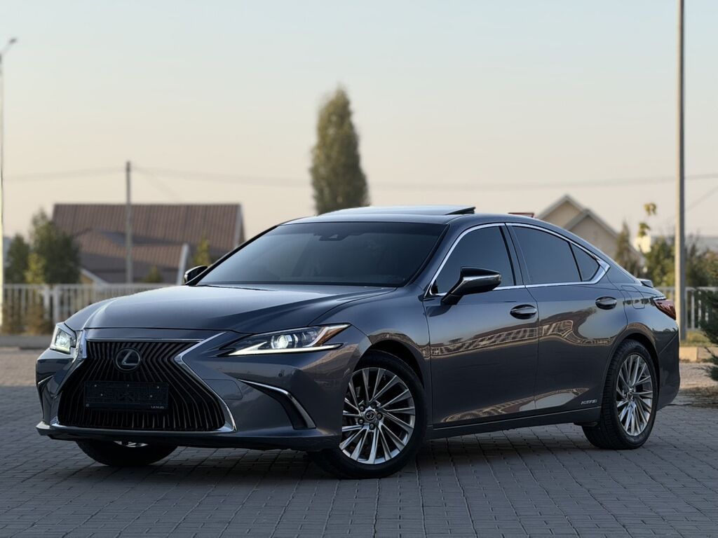 Lexus ES: 2019 г., 2.5 л, Автомат, Гибрид, Седан: фото 2