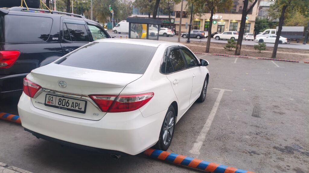 Toyota Camry: 2016 г., 2.5 л, Автомат, Бензин, Седан: фото 3