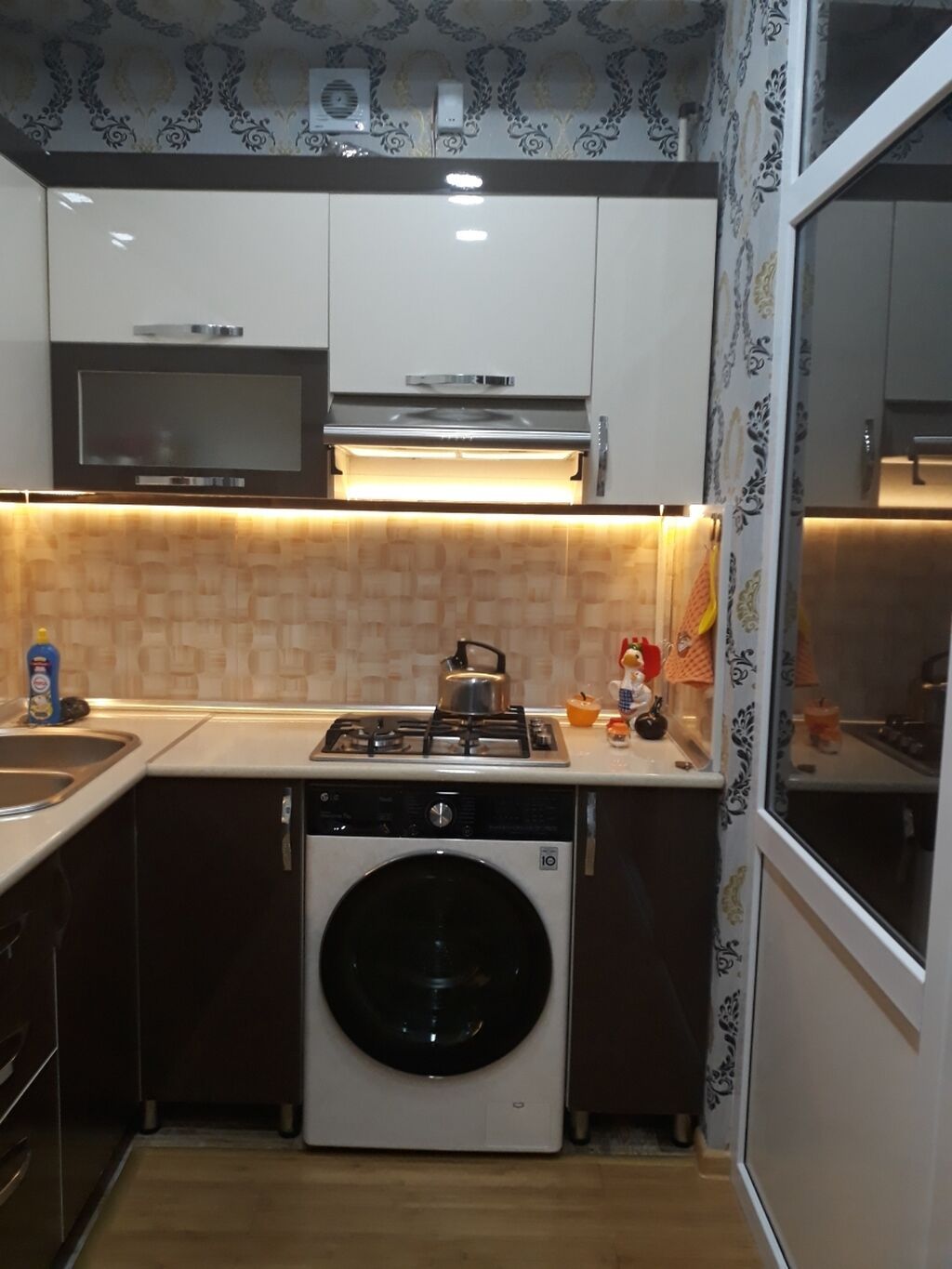 3 otaqlı, Yeni tikili, 90 kv. m