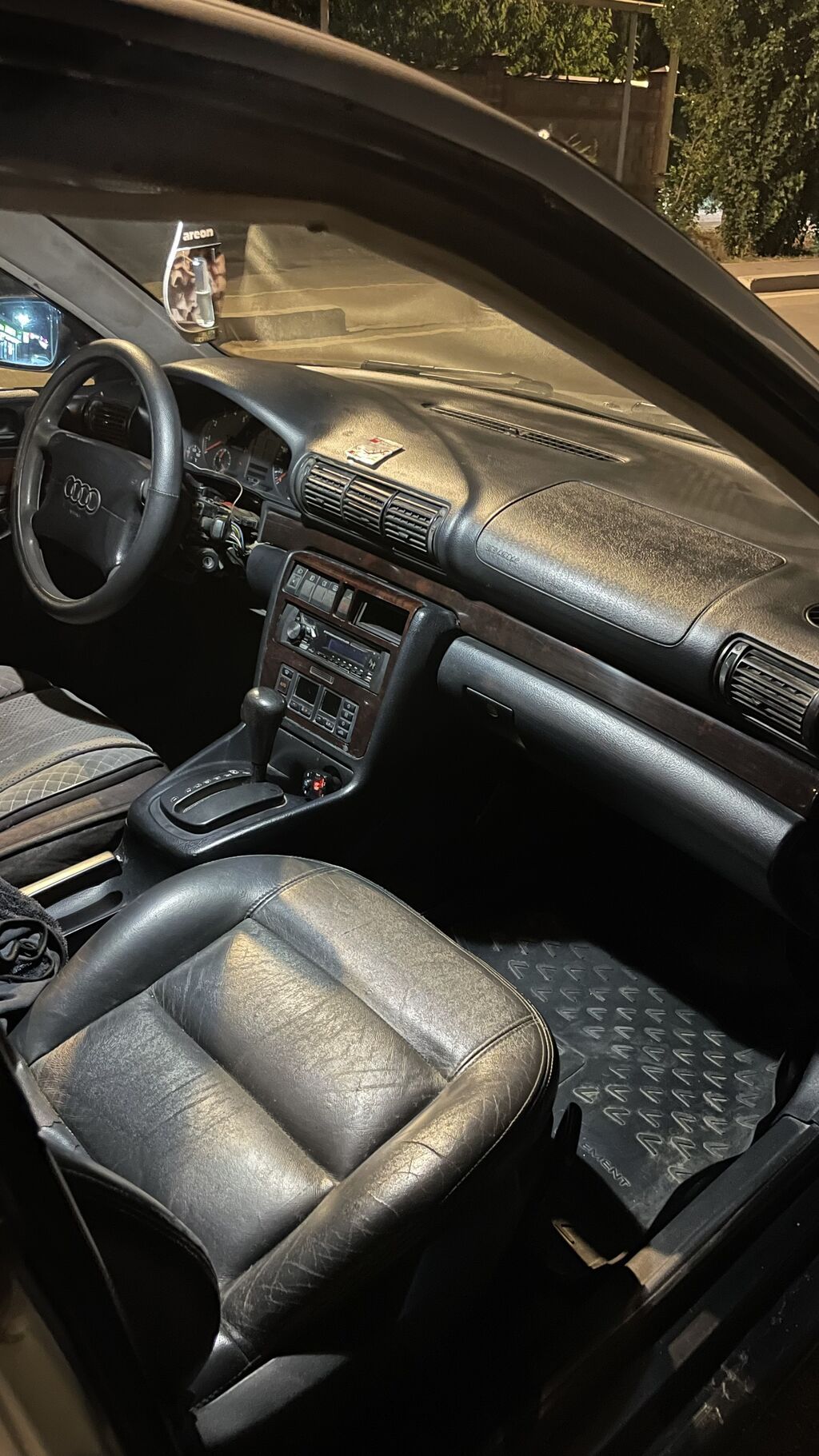 Audi A4: 1996 г., 1.8 л, Автомат, Бензин, Седан: фото 7