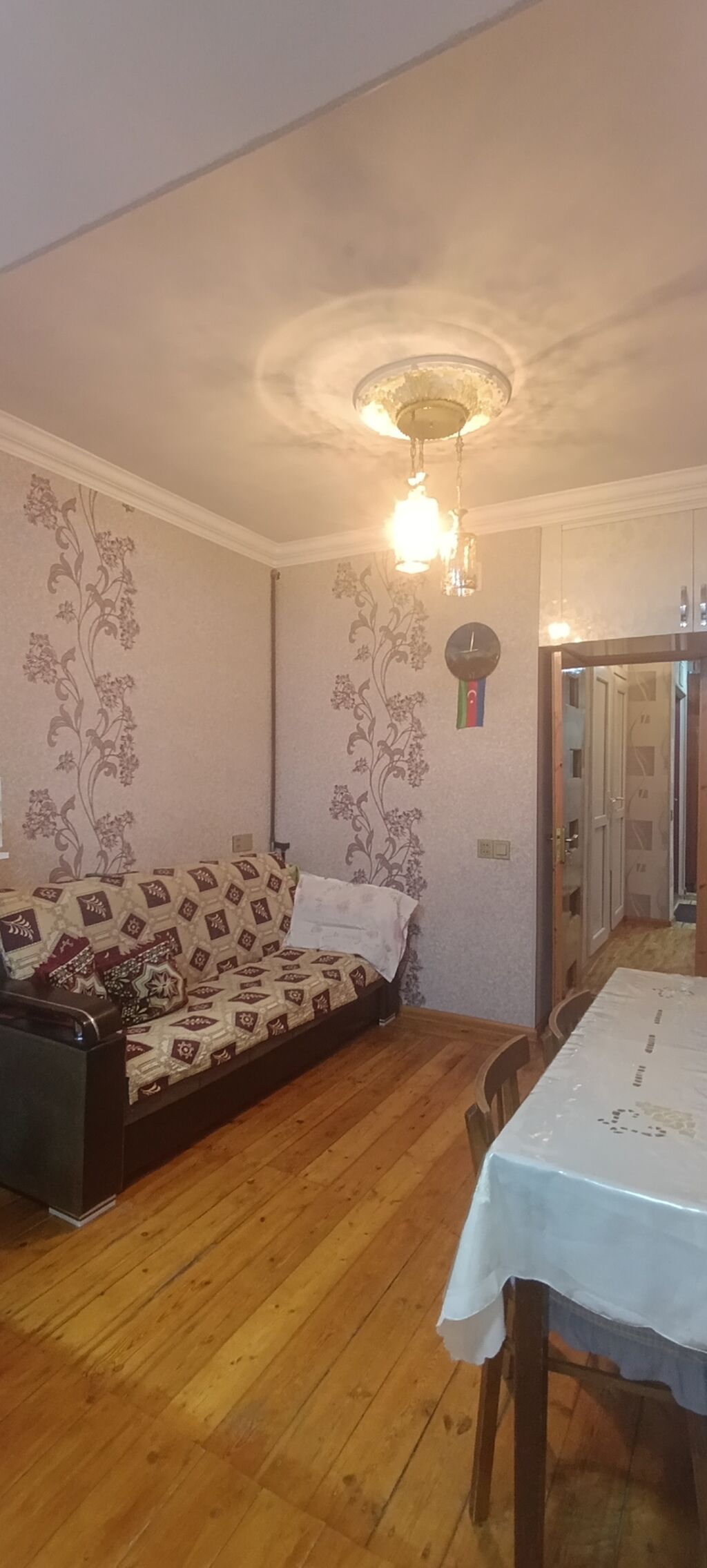 Gəncə, 3 otaqlı, Köhnə tikili, 52 kv. m