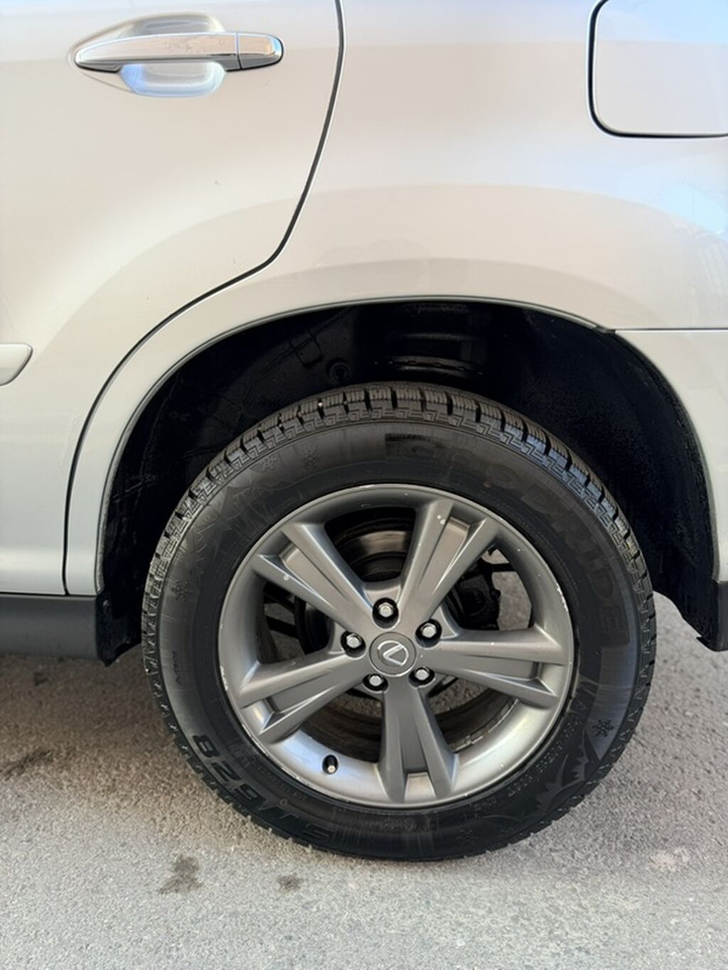 Lexus RX: 2008 г., 3.3 л, Вариатор, Гибрид, Кроссовер: фото 6