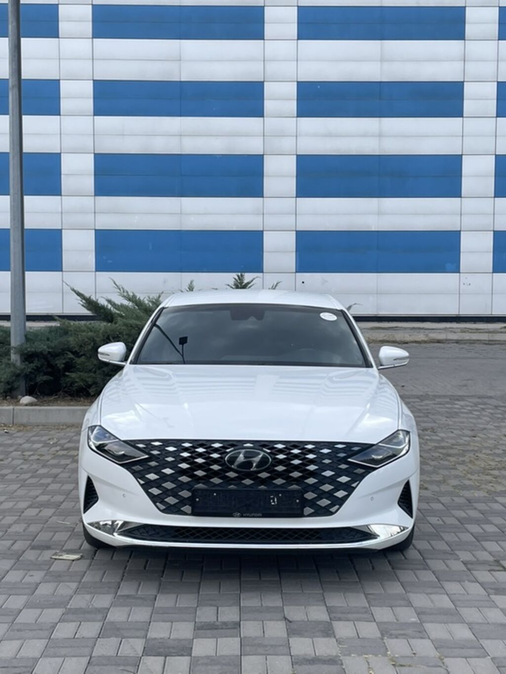 Hyundai Grandeur: 2020 г., 3 л, Автомат, Газ, Седан: фото 2