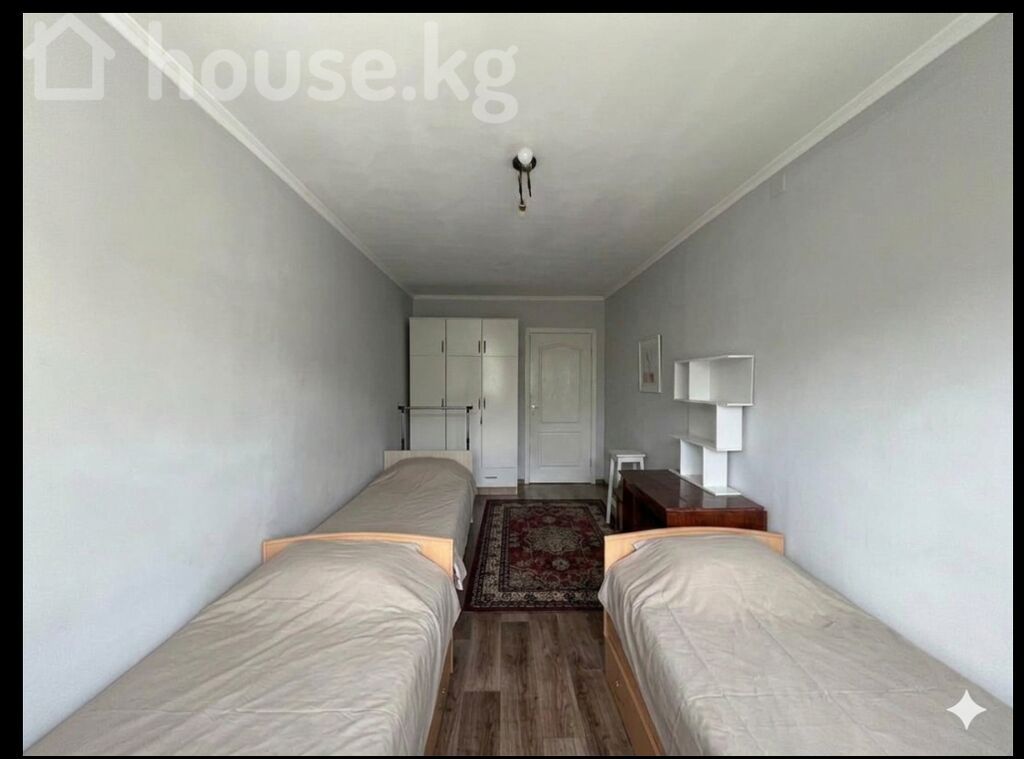 3 комнаты, 58 м², 5 мкр 104 серия, 3 этаж, Косметический ремонт: фото 8