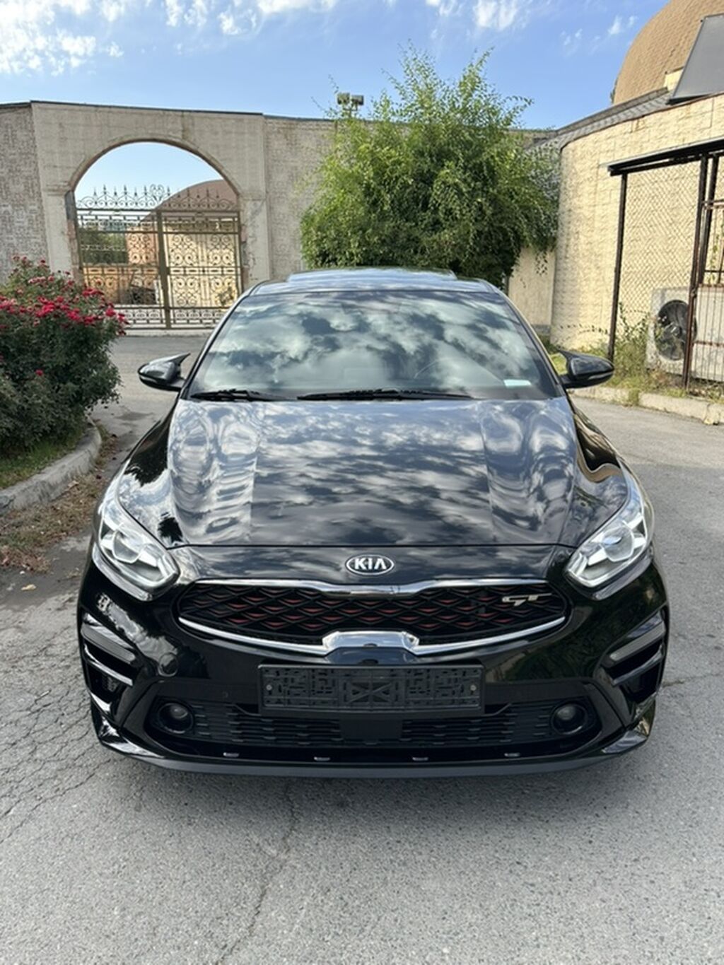Kia K3: 2018 г., 1.6 л, Автомат, Бензин, Хэтчбэк: фото 1