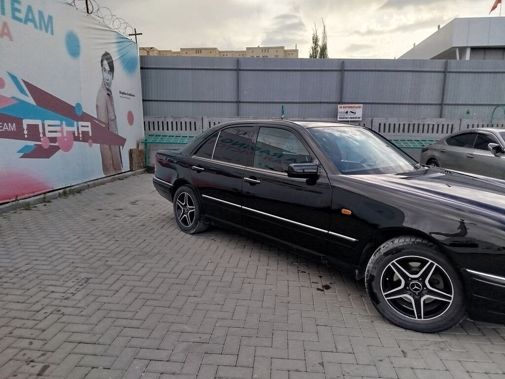 Mercedes-Benz E-Class: 1999 г., 3.2 л, Автомат, Бензин, Седан: фото 6