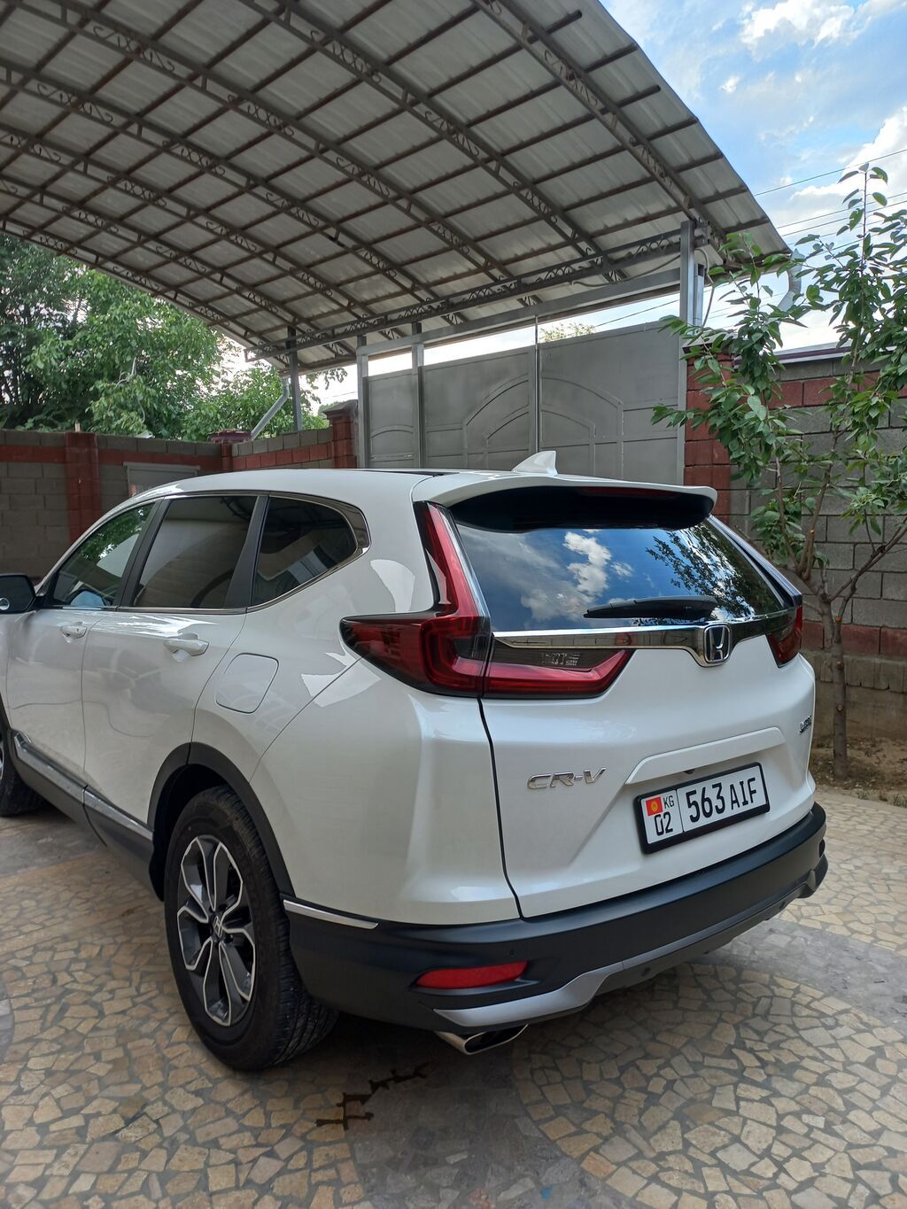 Honda CR-V: 2021 г., 1.5 л, Автомат, Бензин, Кроссовер: фото 2