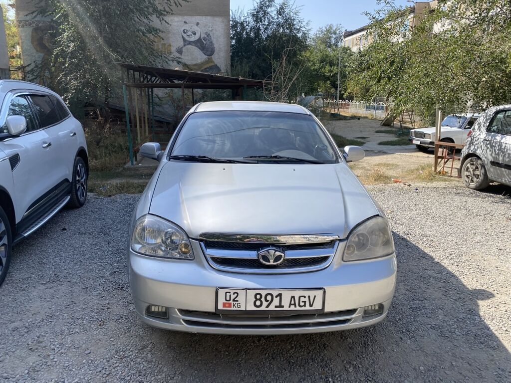 Daewoo Lacetti: 2008 г., 1.6 л, Автомат, Газ, Седан: фото 3