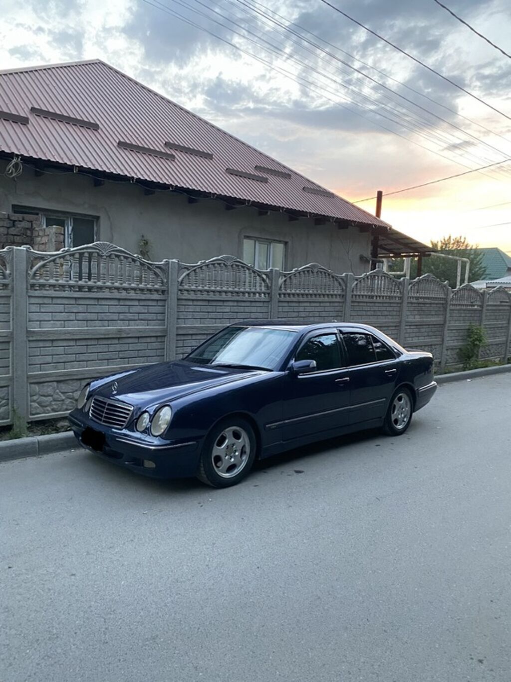 Mercedes-Benz E-Class: 1999 г., 2.4 л, Автомат, Бензин, Седан: фото 2