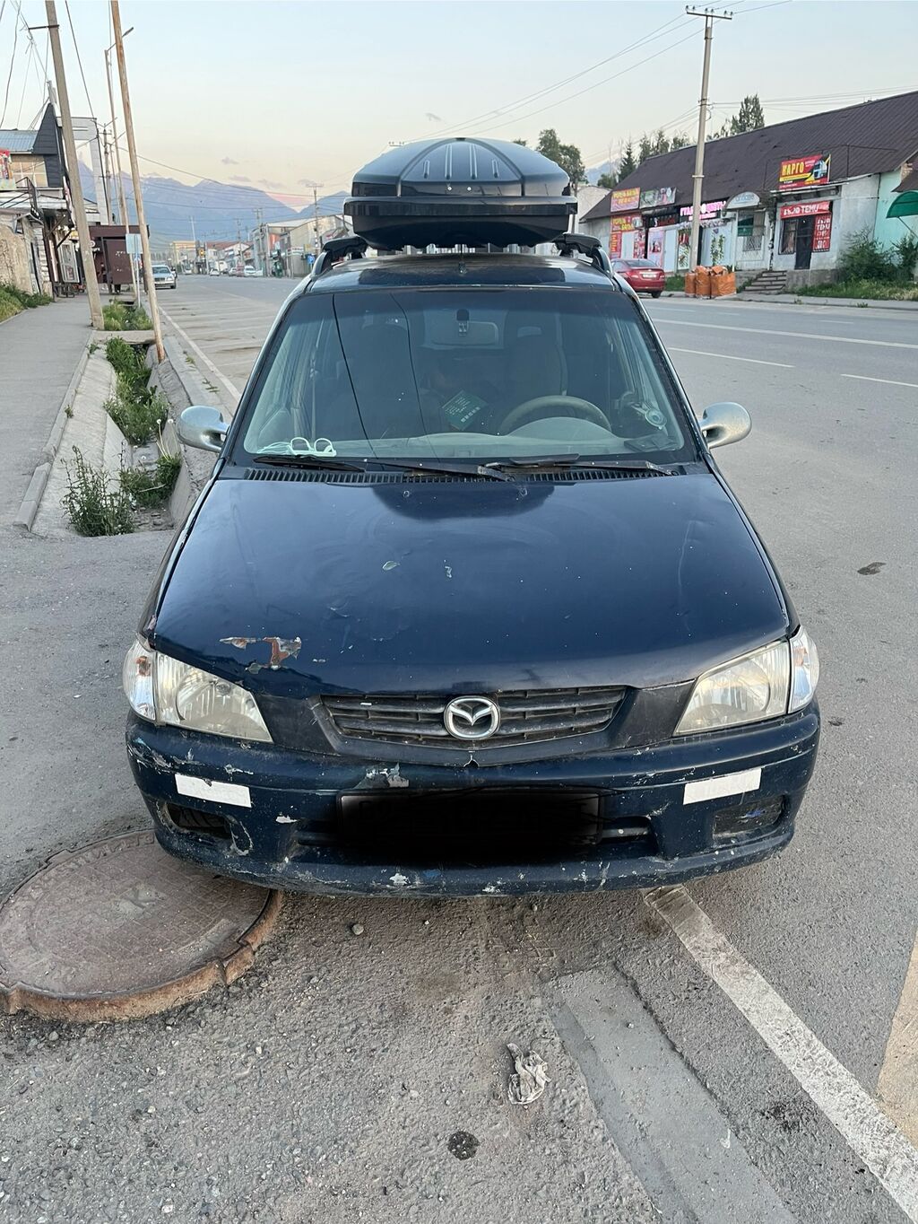 Mazda Demio: 2000 г., 1.3 л, Механика, Бензин, Хэтчбэк: фото 2