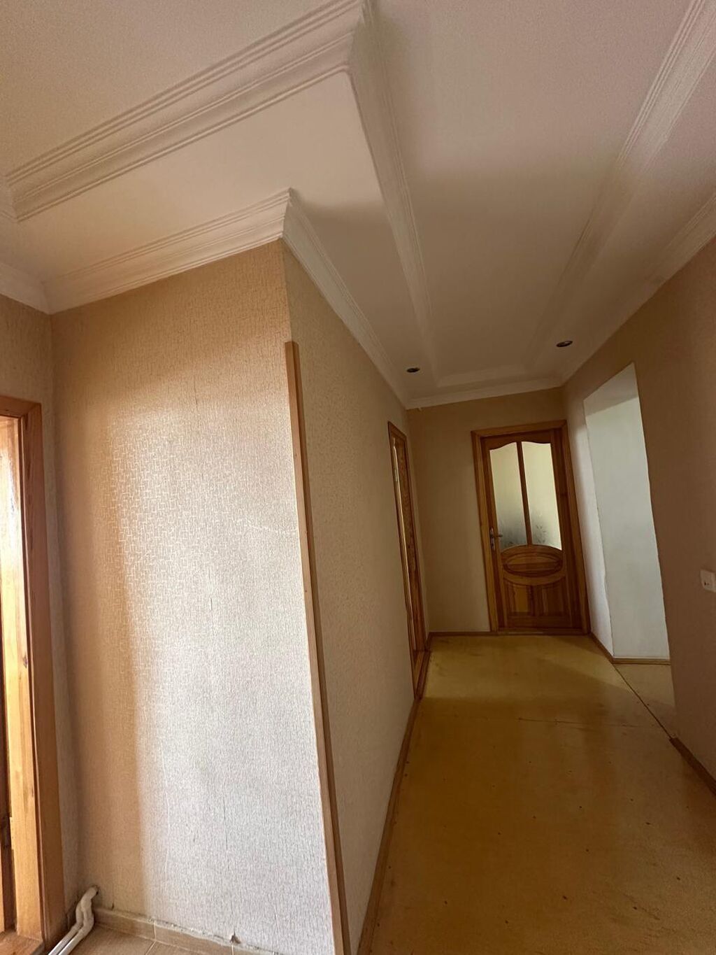 Sumqayıt, 4 otaqlı, Köhnə tikili, 113 kv. m