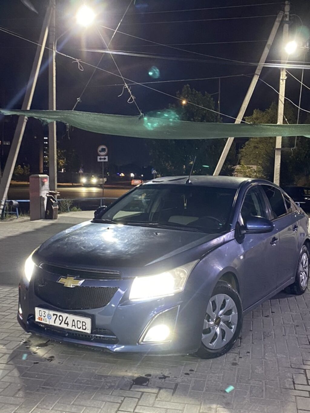 Chevrolet Cruze: 2013 г., 1.6 л, Механика, Бензин, Седан: фото 2
