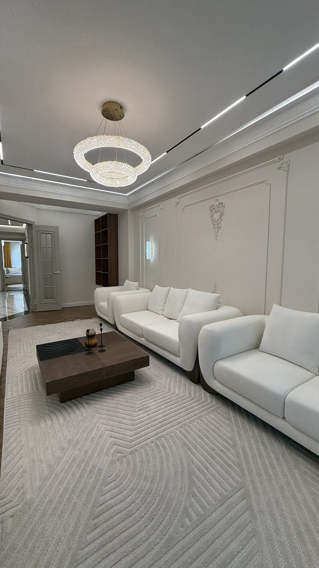 3 комнаты, 116 м², Элитка, 10 этаж, Дизайнерский ремонт: фото 2