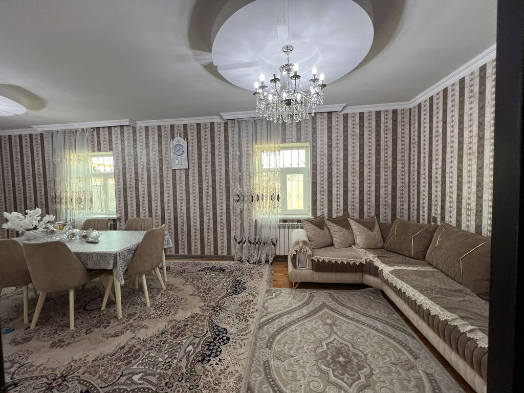 Binəqədi qəs. 4 otaqlı, 110 kv. m