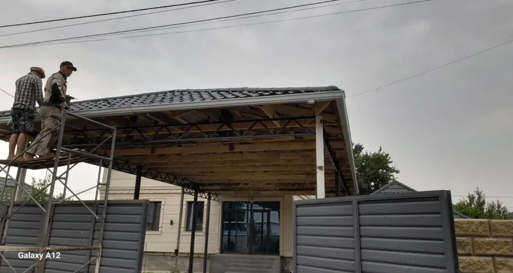 Изготовление и монтаж навесов и кровельных конструкций под ключ - — фото 3