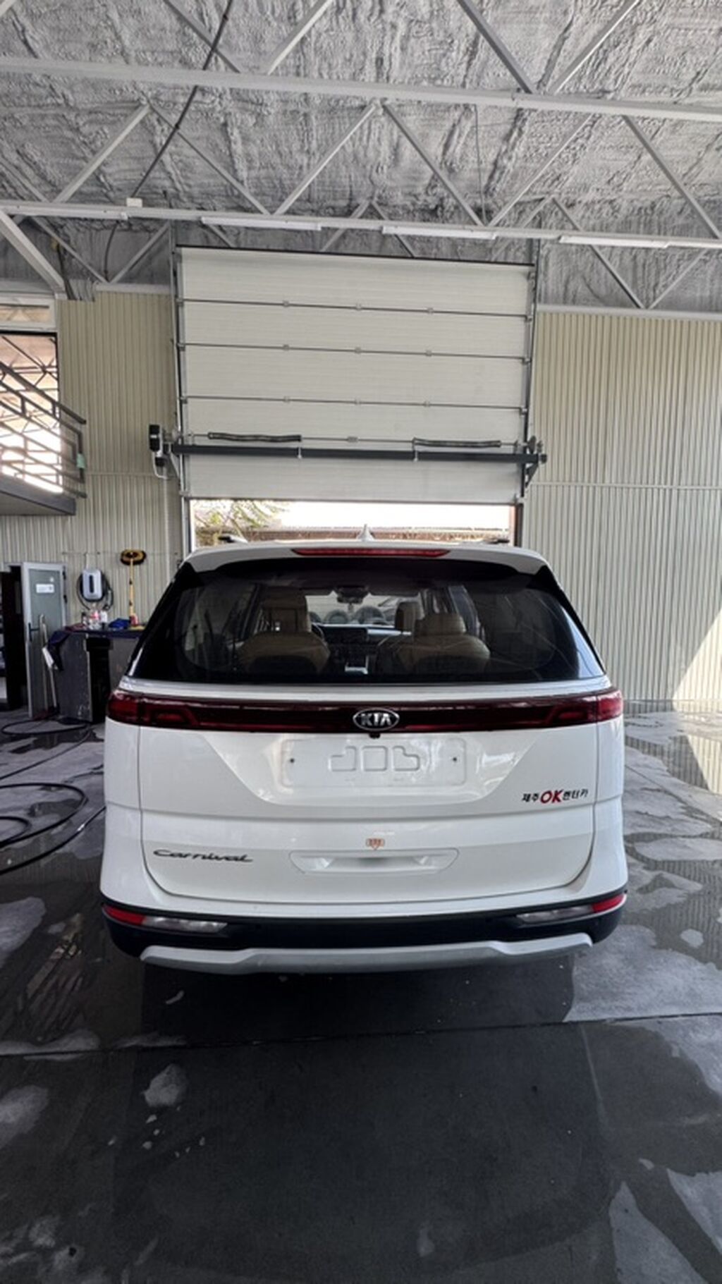 Kia Carnival: 2021 г., 2.2 л, Автомат, Дизель, Минивэн: фото 2