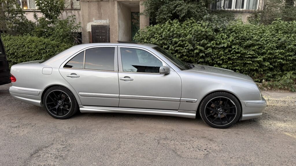 Mercedes-Benz E-класс AMG: 2000 г., 4.3 л, Автомат, Бензин, Седан: фото 6