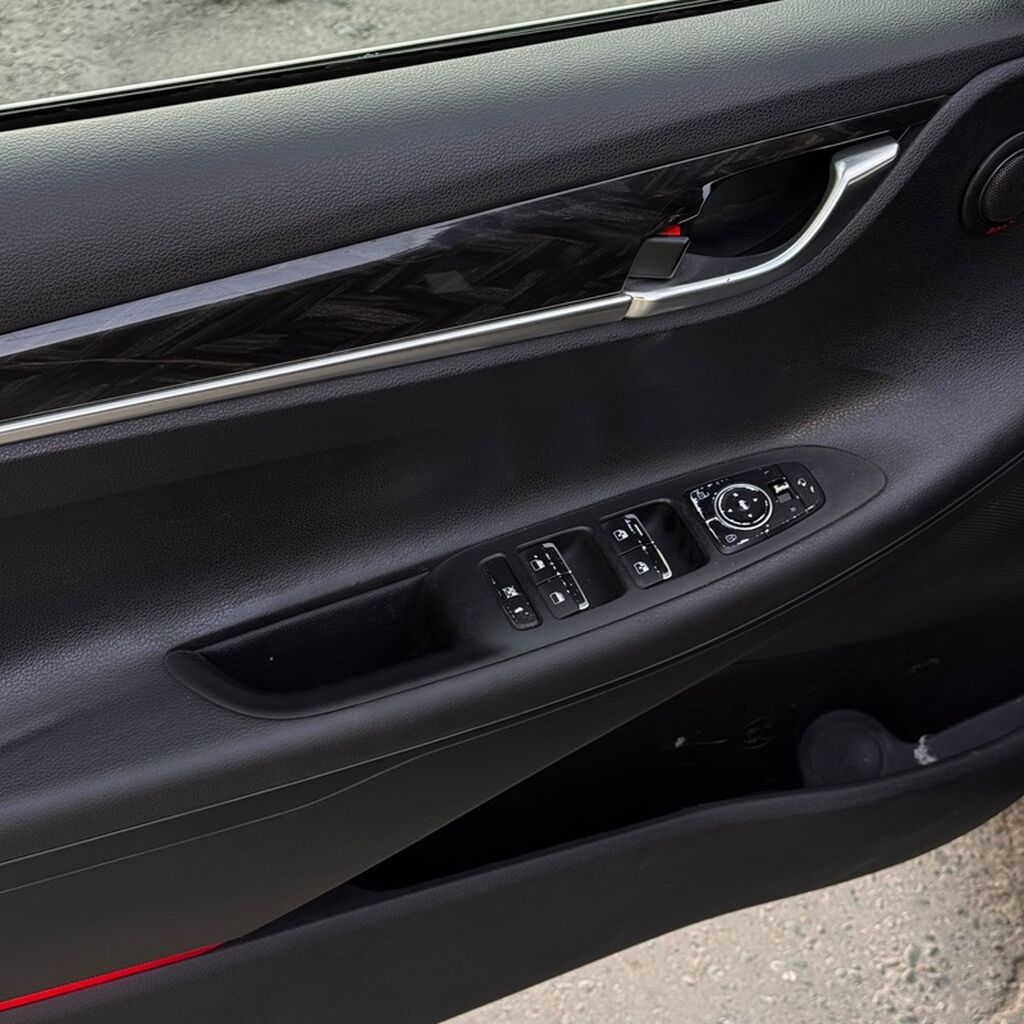 Hyundai Grandeur: 2019 г., 3 л, Автомат, Газ, Седан: фото 4