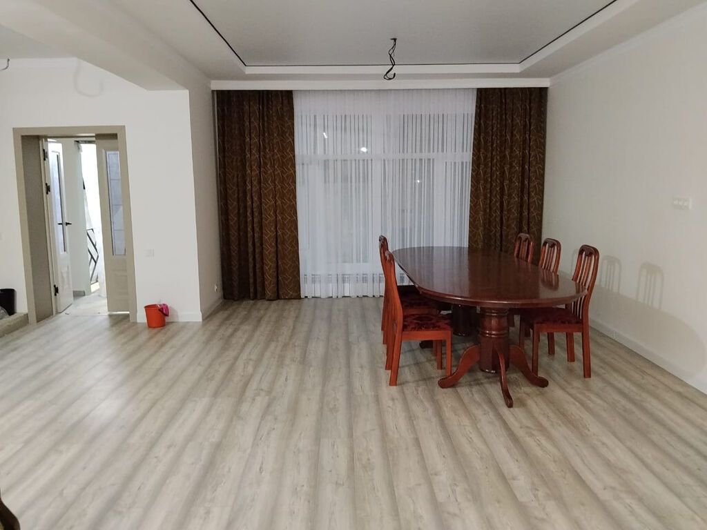 200 м², 5 комнат, Городская больница №4 (ул. Айни), Семейным: фото 4