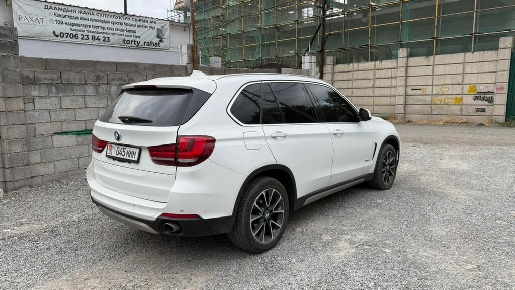 BMW X5: 2016 г., 3.5 л, Автомат, Бензин, Кроссовер: фото 4