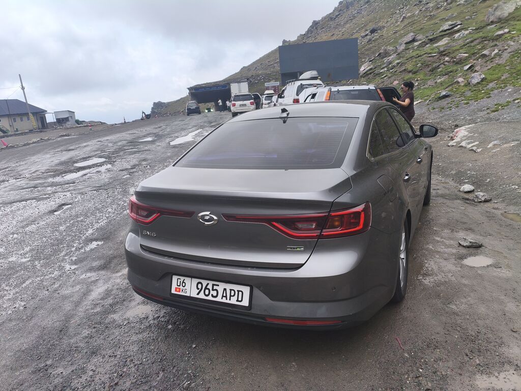 Renault SM6: 2018 г., 2 л, Вариатор, Газ, Седан: фото 4