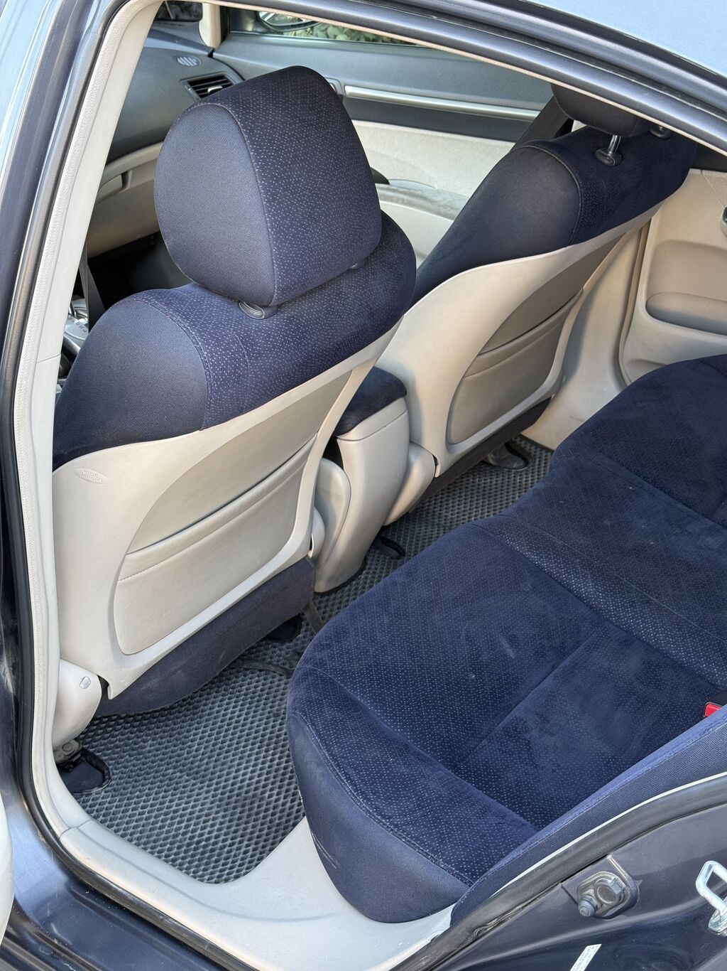 Honda Civic: 2007 г., 1.3 л, Вариатор, Гибрид, Седан: фото 7