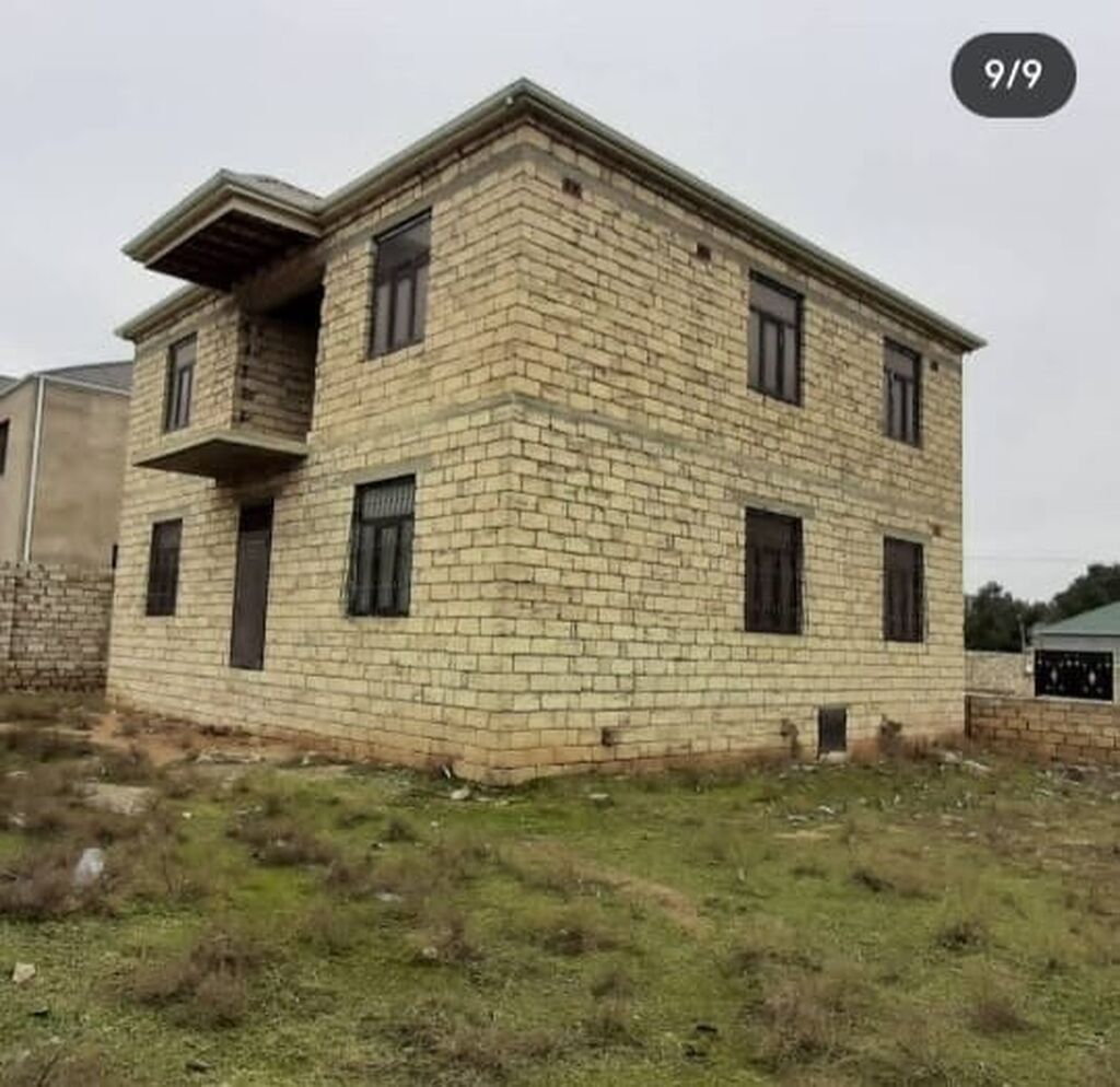 5 otaqlı, 135 kv. m, Kredit yoxdur, Təmirsiz