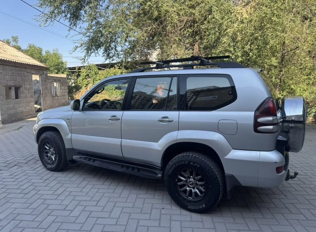 Toyota Land Cruiser Prado: 2004 г., 3 л, Автомат, Дизель, Внедорожник: фото 4