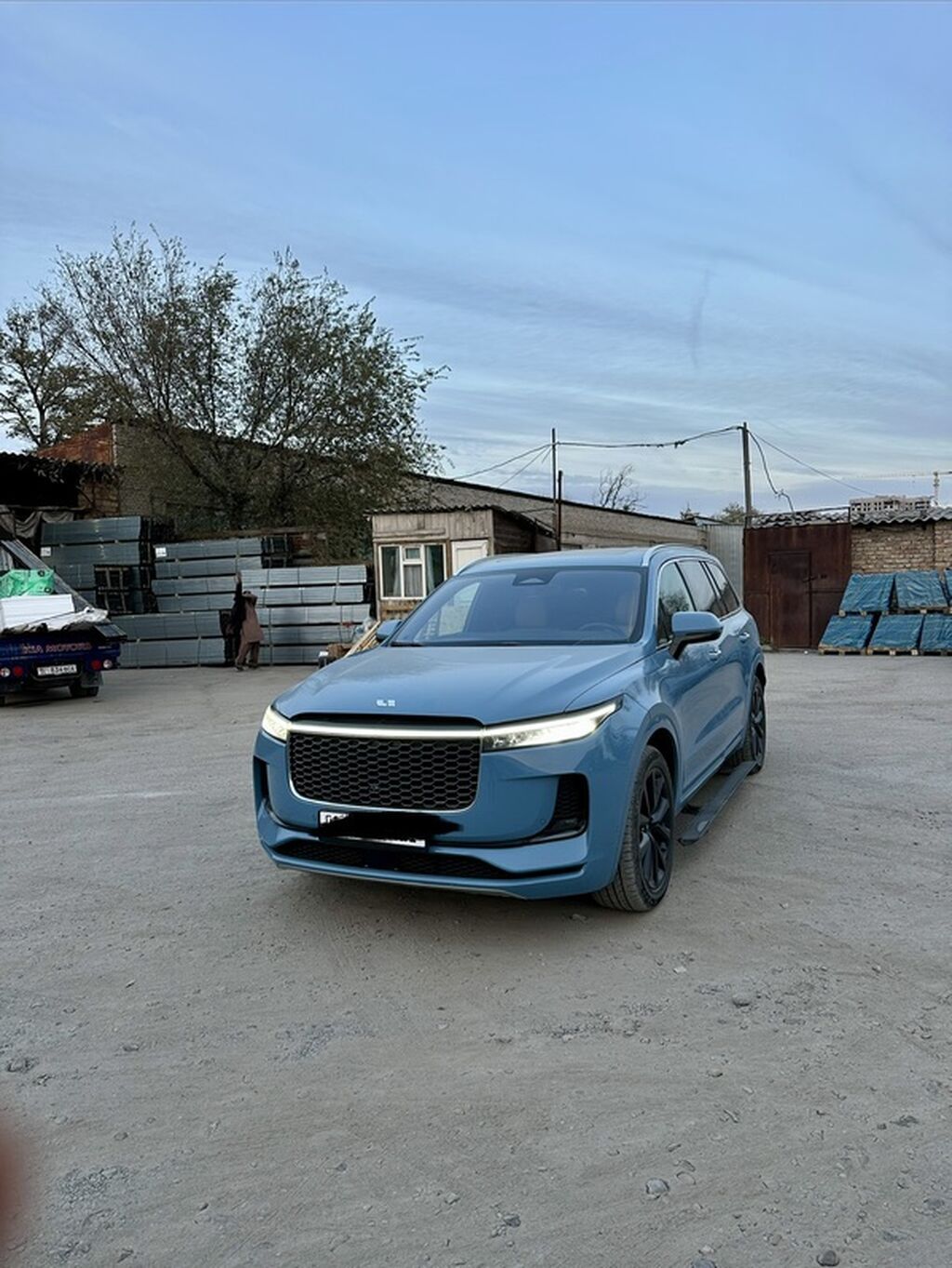 Lixiang One: 2021 г., Автомат, Электромобиль, Кроссовер: фото 5