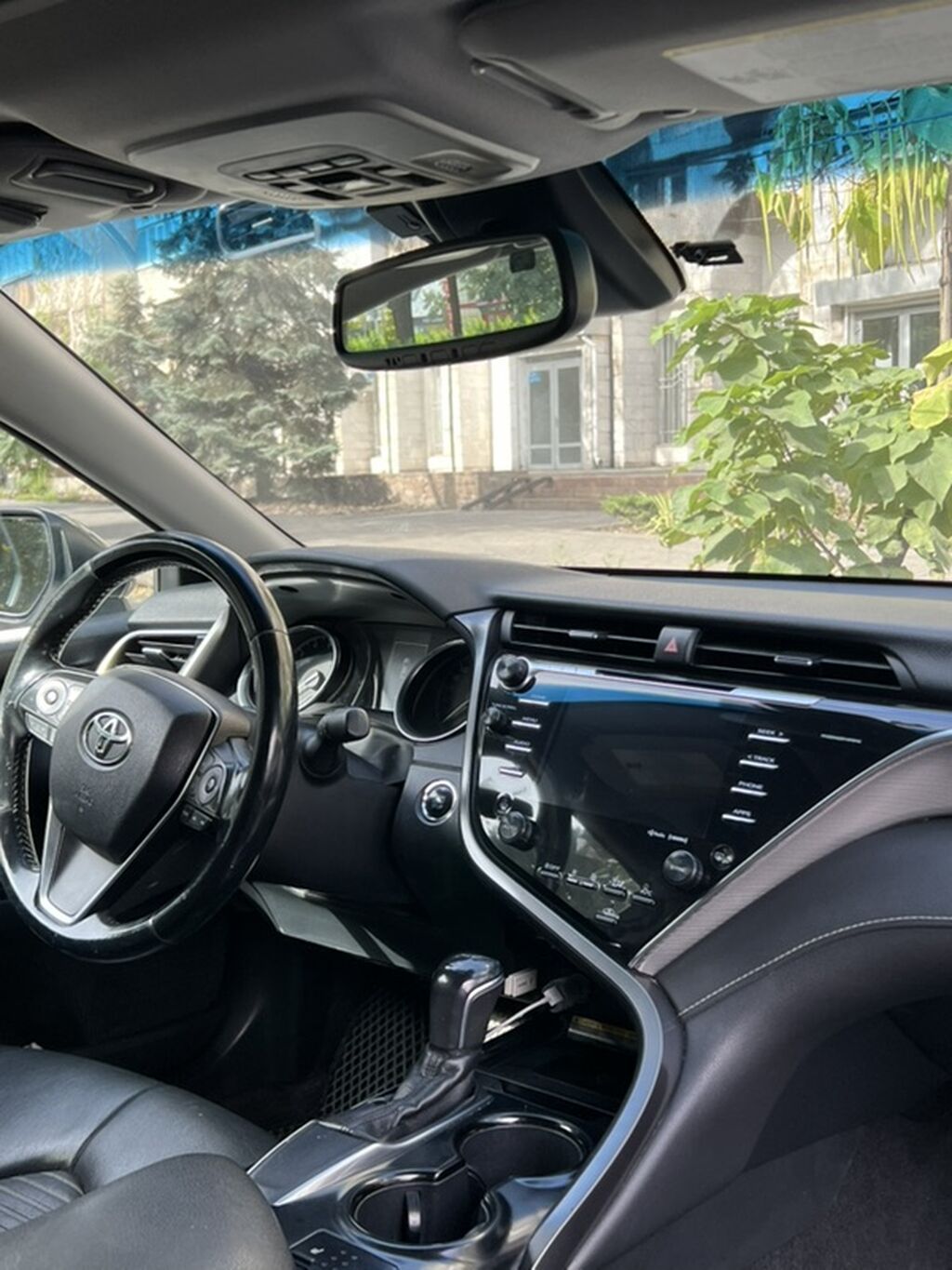 Toyota Camry: 2017 г., 2.5 л, Автомат, Бензин, Седан: фото 6