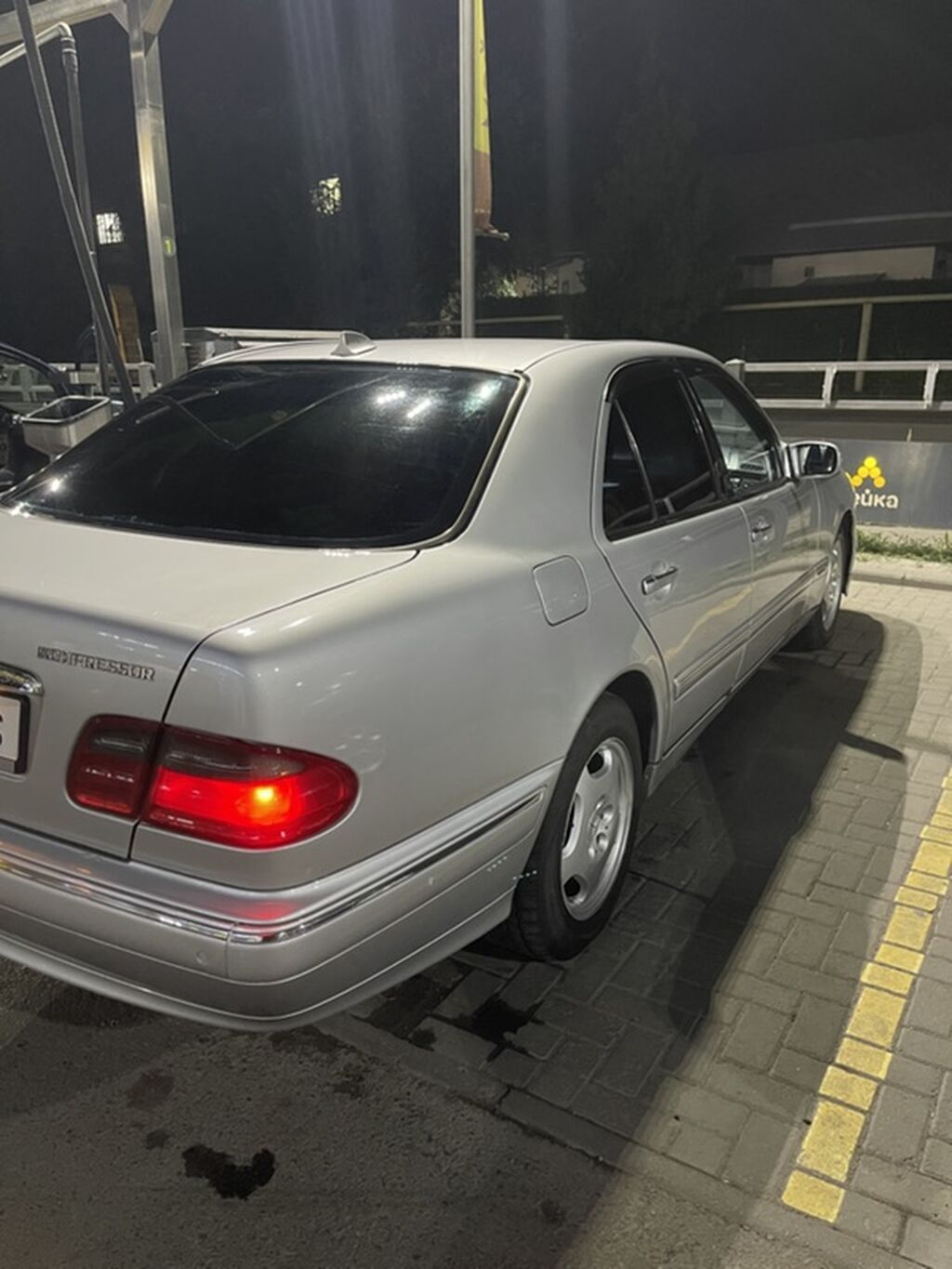 Mercedes-Benz E-Class: 2002 г., 2 л, Автомат, Бензин, Седан: фото 3
