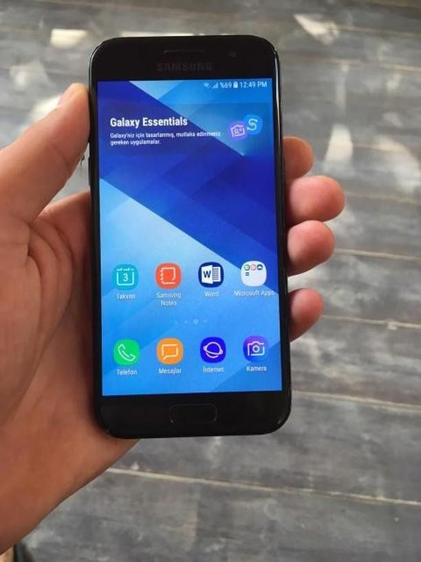 Samsung: Samsung a3 2017 - lalafo.az Bakı şəhərində Samsung a3 2017