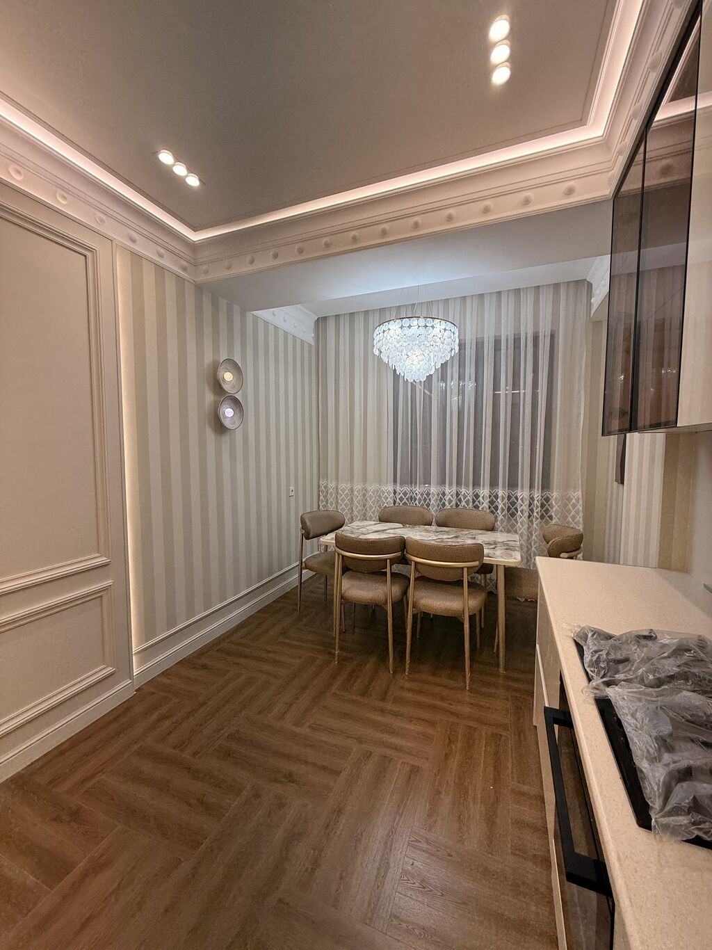 2 комнаты, 72 м², Кулатов мкр., Элитка, 8 этаж, Дизайнерский ремонт: фото 2