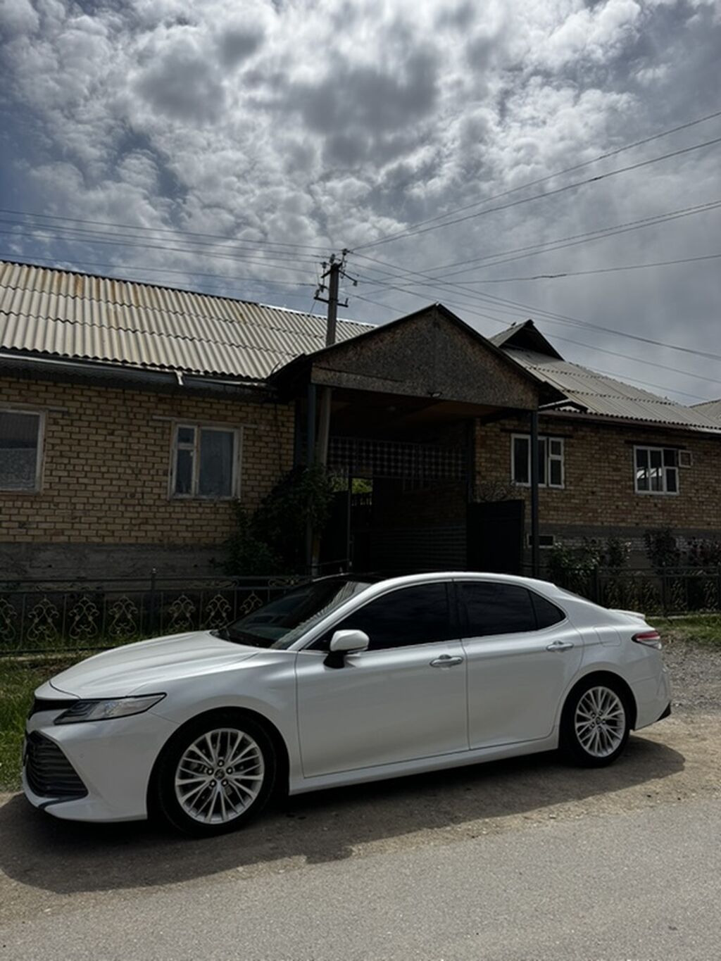 Toyota Camry: 2018 г., 2.5 л, Автомат, Бензин, Седан: фото 5