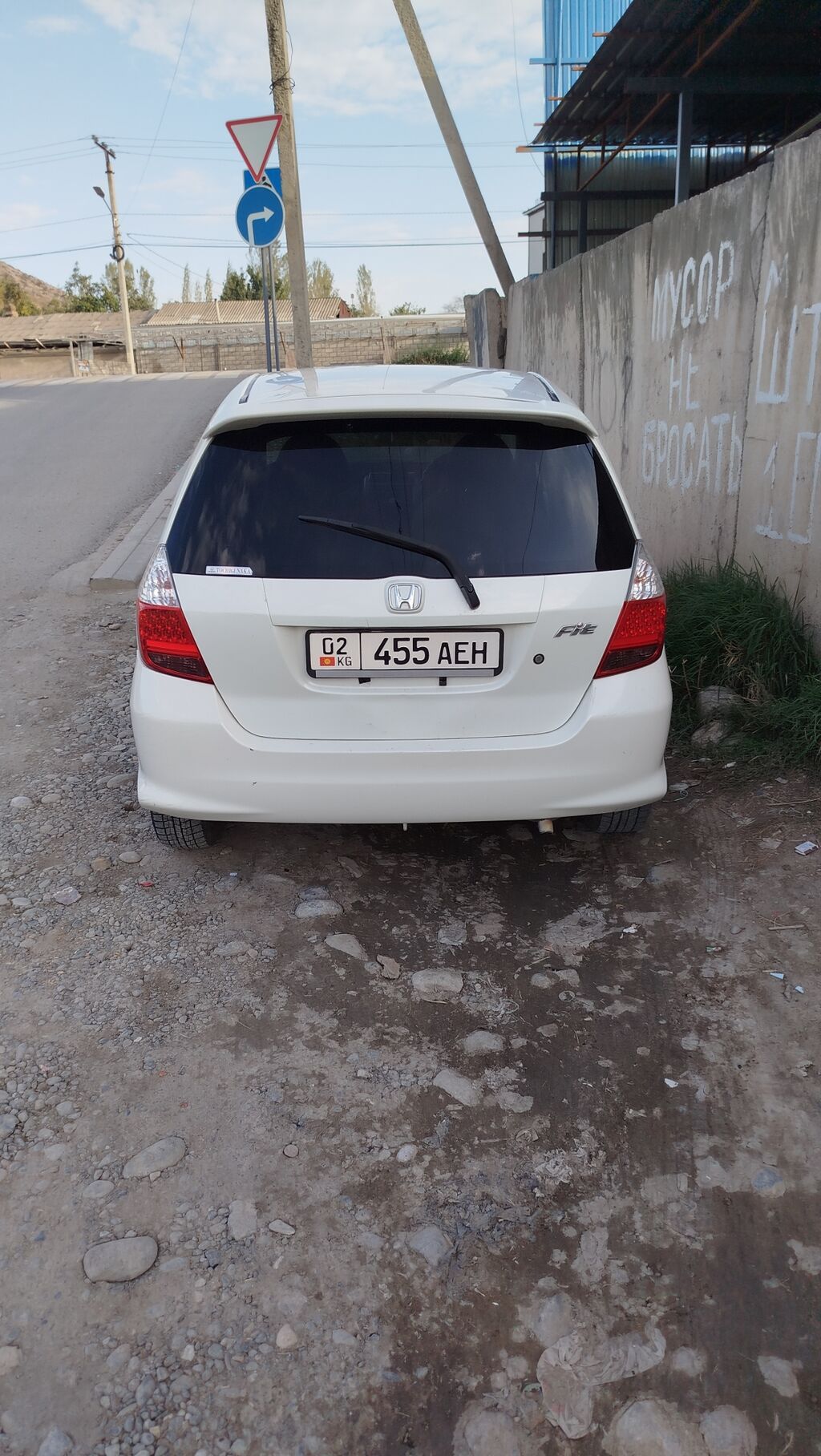Honda Fit: 2002 г., 1.3 л, Вариатор, Бензин, Хэтчбэк: фото 4
