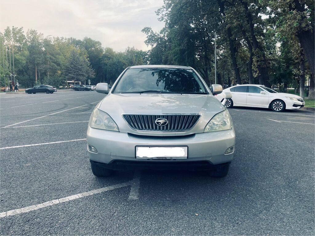 Toyota Harrier: 2003 г., 2.4 л, Автомат, Газ, Кроссовер: фото 2