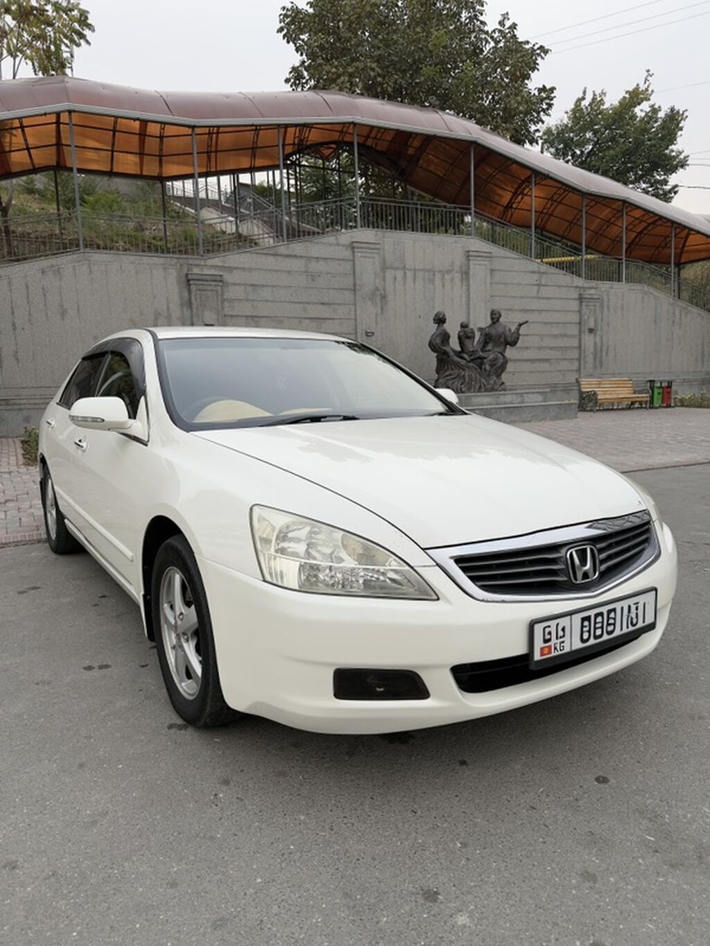 Honda Inspire: 2005 г., 3 л, Автомат, Бензин, Седан: фото 1