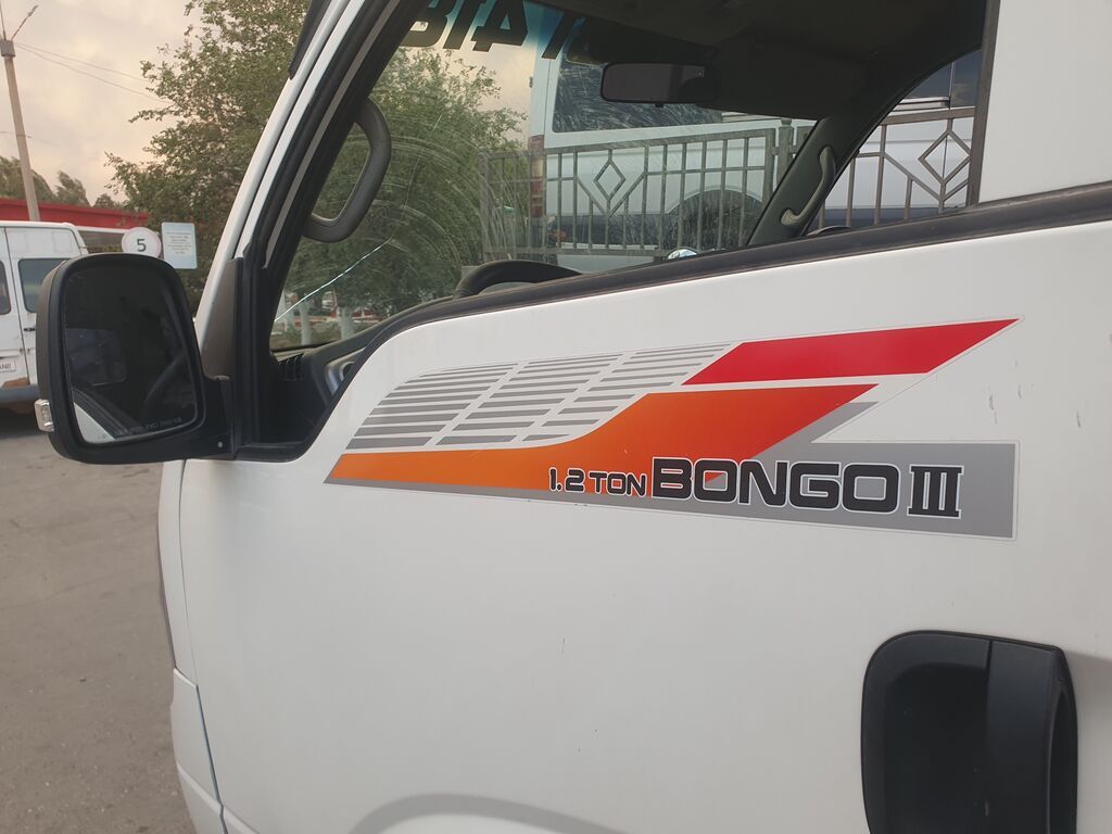 Kia Bongo — компактный бортовой грузовик Основные особенности: -: фото 5